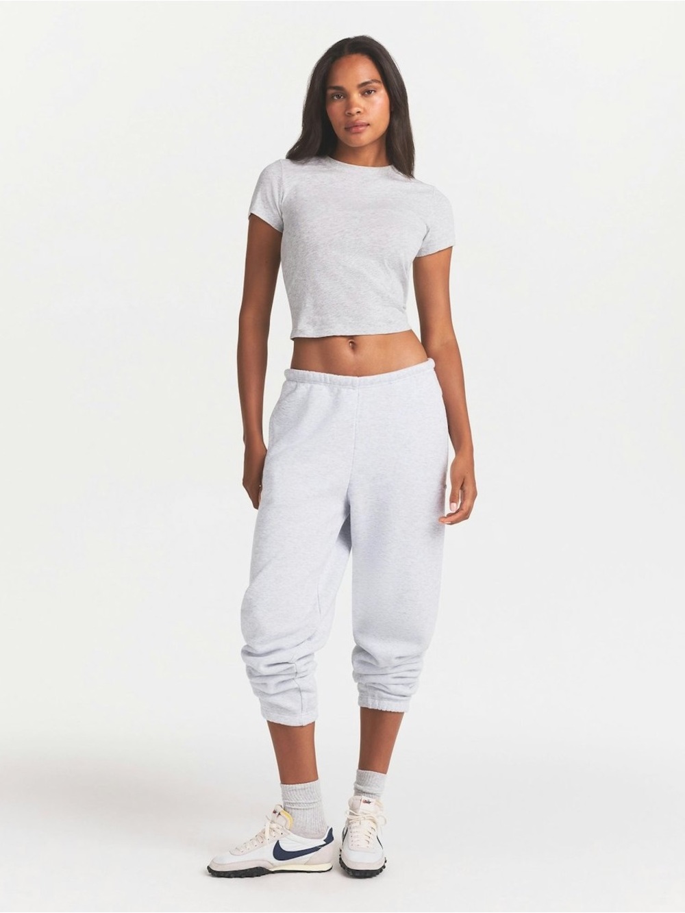 SKIMS COTTON FLEECE CLASSIC JOGGERS LIGHT HEATHER GREY M - Picture 2 of 8